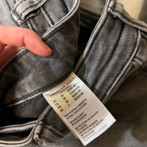 American Eagle super high rise jegging size 00 regular grey distressed style - Picture 7 of 13